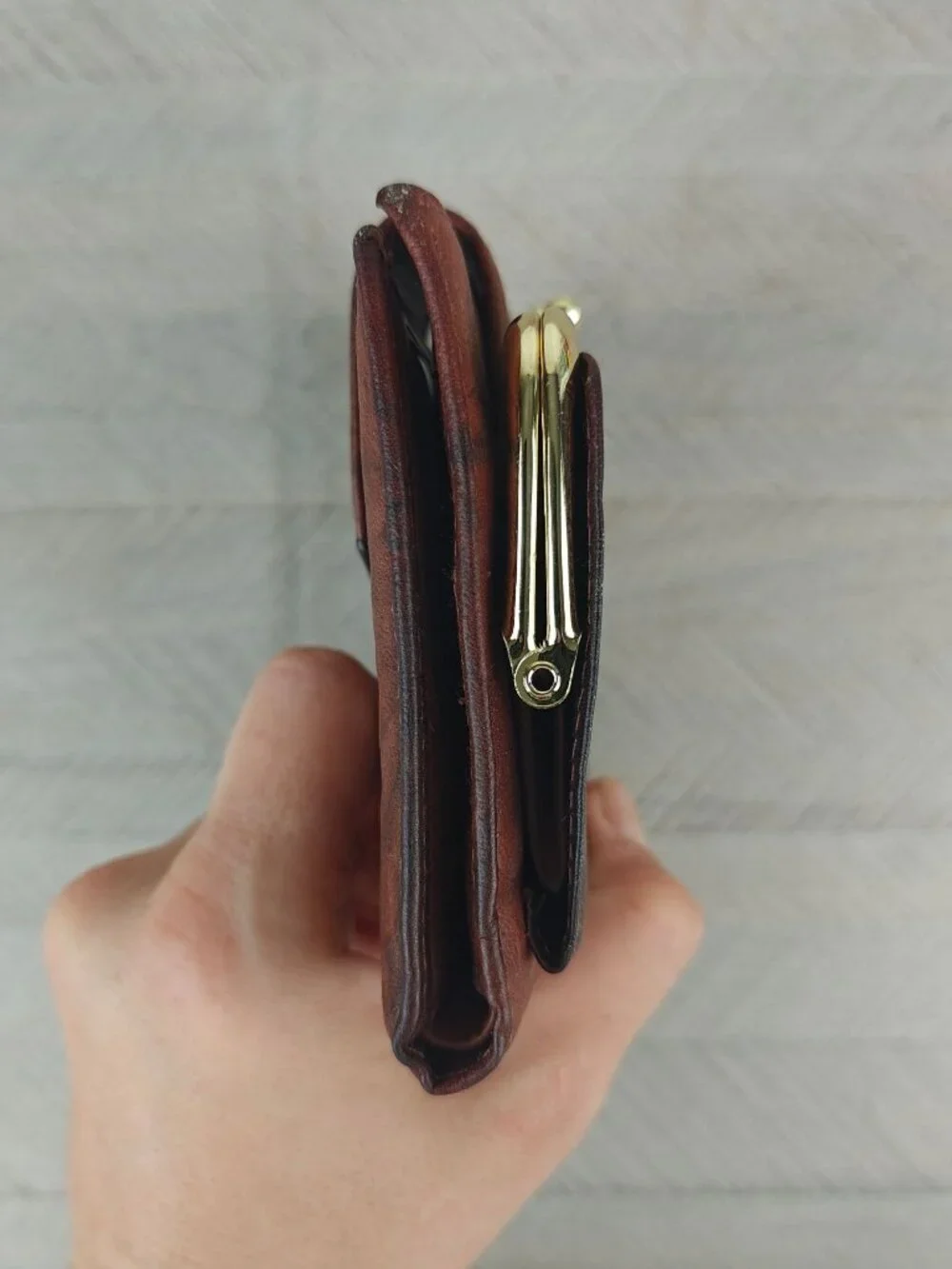 NEW Vintage Buxton Leather Trifold Wallet With Kiss-Lock Coin Purse Rich Brown